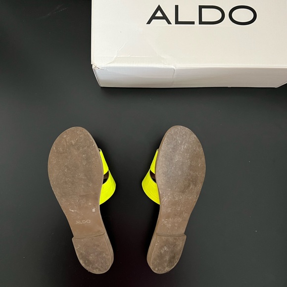 Aldo sandals, bright acid yellow colour, size 5 - Picture 4 of 4